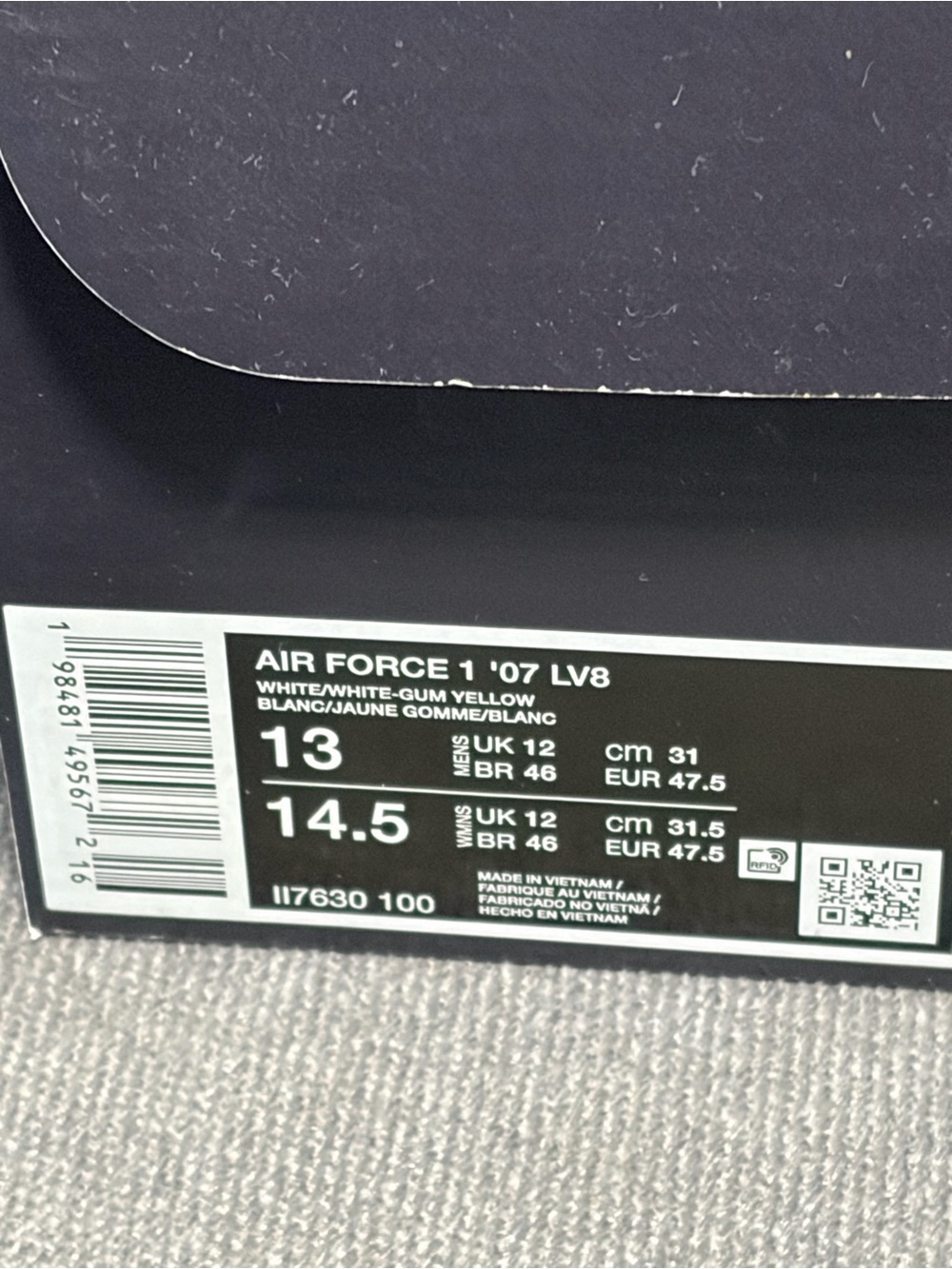 Nike Air Force 1 '07 LV8 - White / Gum Yellow - Picture 7 of 8